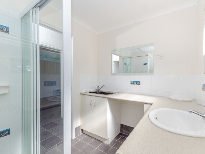 6/8 Roseberry Street, Gladstone QLD 4680