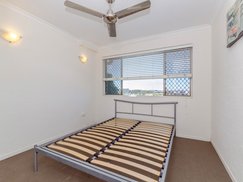 6/8 Roseberry Street, Gladstone QLD 4680