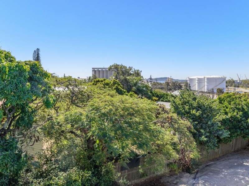 6/8 Roseberry Street, Gladstone QLD 4680