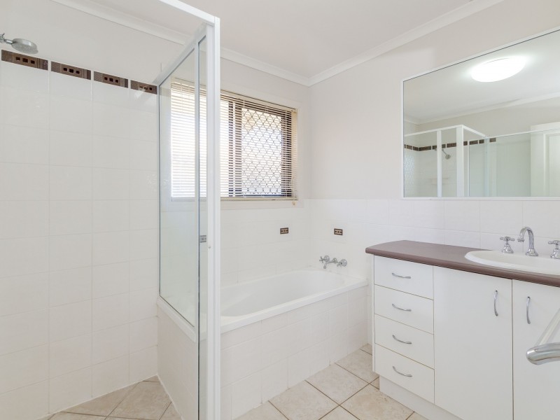 19 Whitbread Road, Clinton QLD 4680