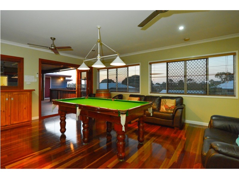 6 Dennis Street, Gladstone QLD 4680