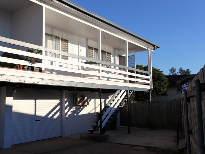 Unit 2/4 Palmer Street, Barney Point QLD 4680