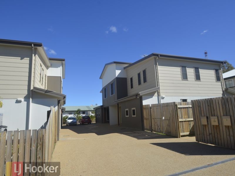 1/127 TOOLOOA STREET, South Gladstone QLD 4680