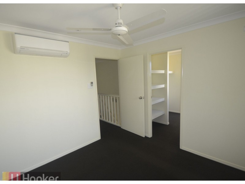 1/127 TOOLOOA STREET, South Gladstone QLD 4680