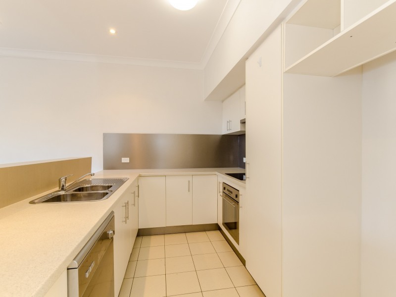 6/10 Nothling Street, New Auckland QLD 4680