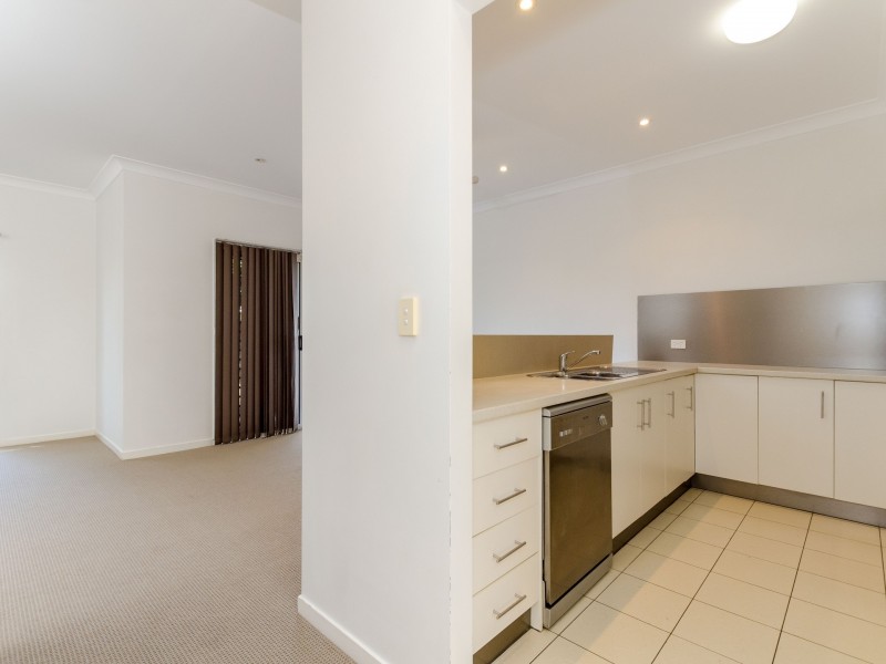 6/10 Nothling Street, New Auckland QLD 4680