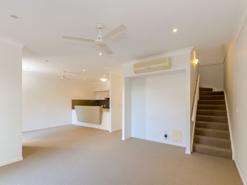 6/10 Nothling Street, New Auckland QLD 4680