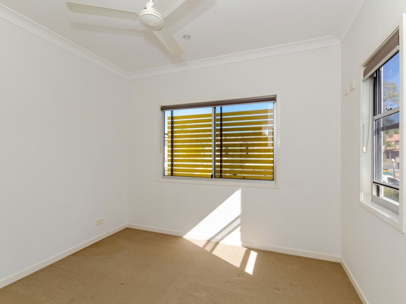 6/10 Nothling Street, New Auckland QLD 4680