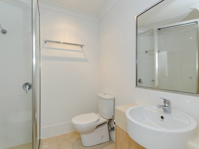6/10 Nothling Street, New Auckland QLD 4680