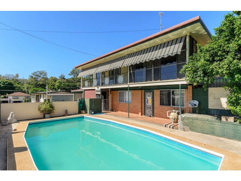 42 Walters Avenue, West Gladstone QLD 4680