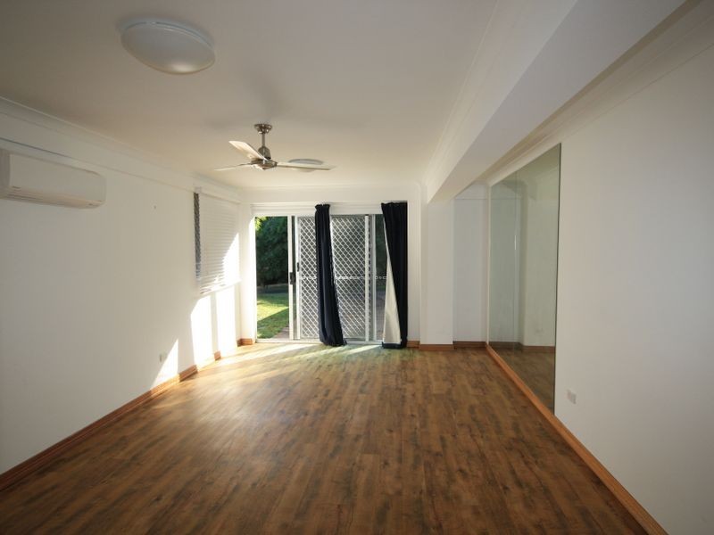 11 Coolongolook Close, West Gladstone QLD 4680