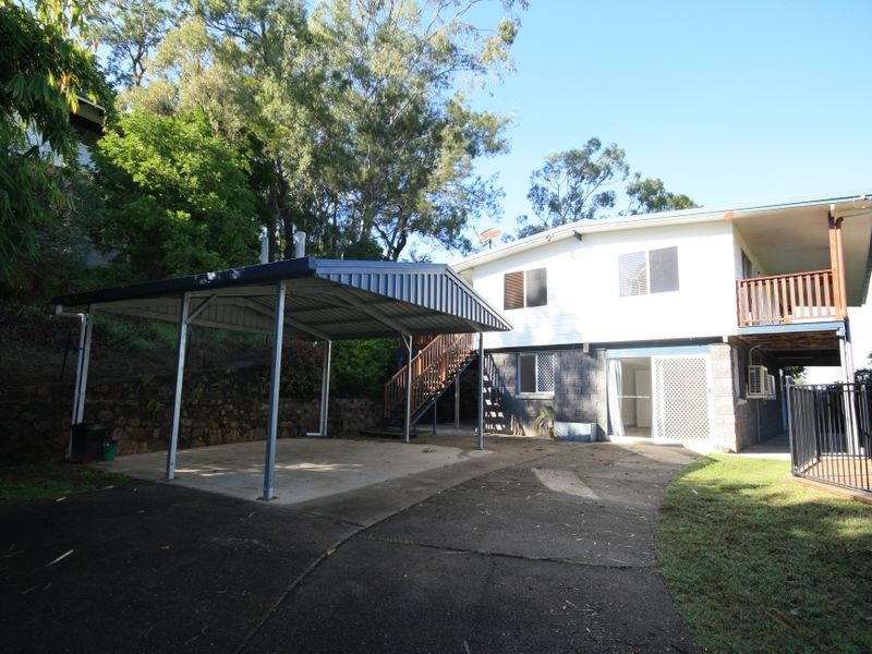 11 Coolongolook Close, West Gladstone QLD 4680