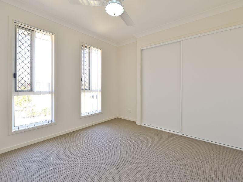 5 Greengard Place, Kirkwood QLD 4680