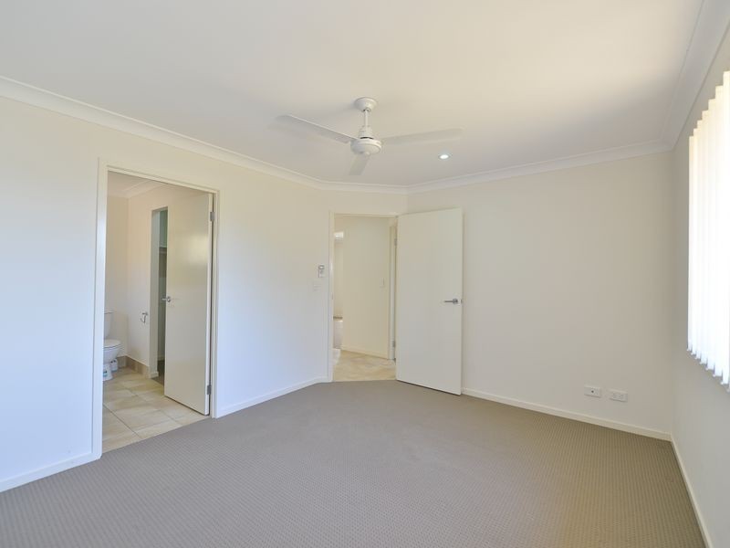 5 Greengard Place, Kirkwood QLD 4680