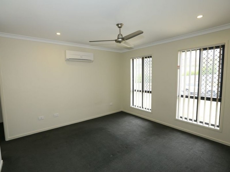 41 Briffney Street, Kirkwood QLD 4680