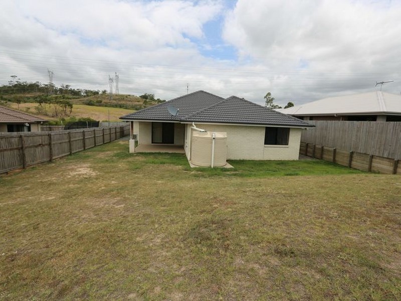 41 Briffney Street, Kirkwood QLD 4680