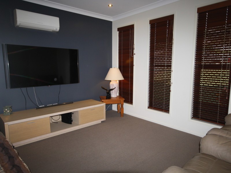 21 Longreach Court, Tannum Sands QLD 4680