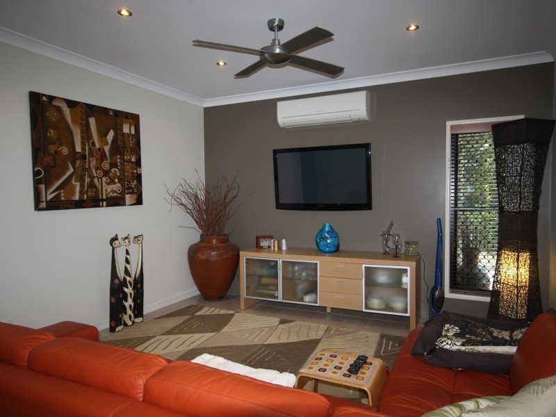 21 Longreach Court, Tannum Sands QLD 4680