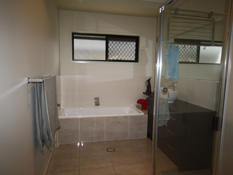 21 Longreach Court, Tannum Sands QLD 4680