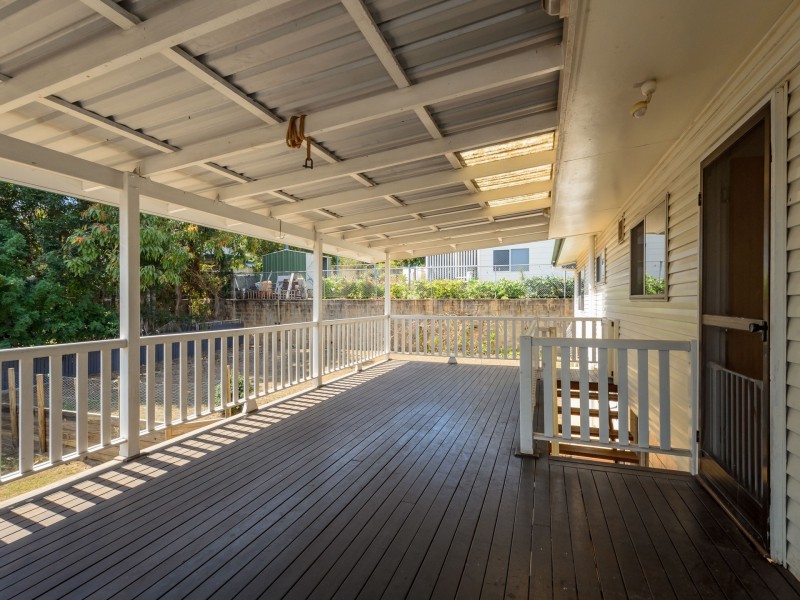 4 Allambee Close, West Gladstone QLD 4680