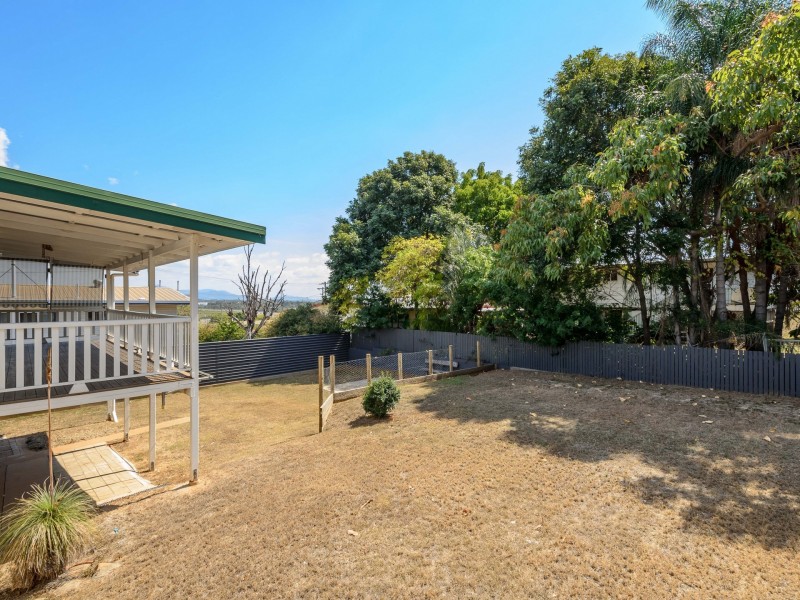 4 Allambee Close, West Gladstone QLD 4680