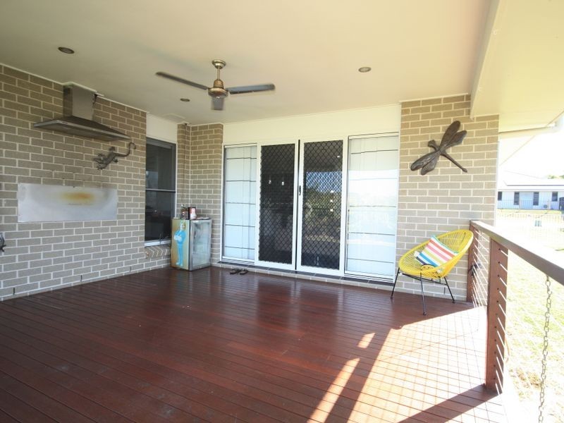 27 Liriope Drive, Kirkwood QLD 4680