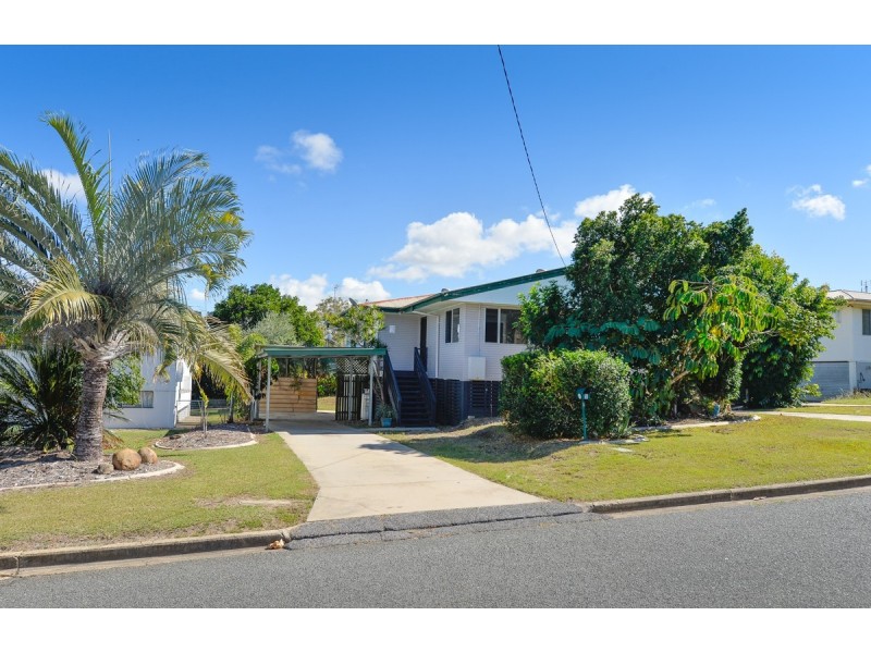 5 Trevally Street, Toolooa QLD 4680