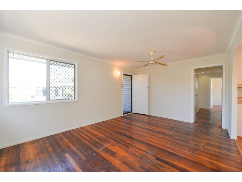 5 Trevally Street, Toolooa QLD 4680