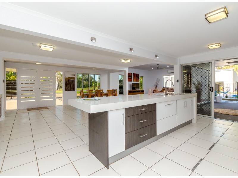 5 Jim Whyte Way, Beecher QLD 4680