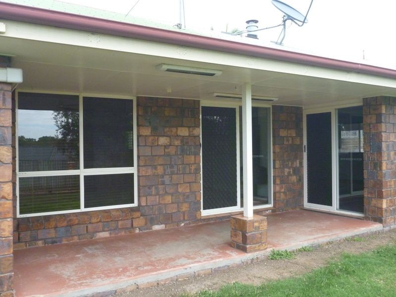 39 Ellington Street, New Auckland QLD 4680