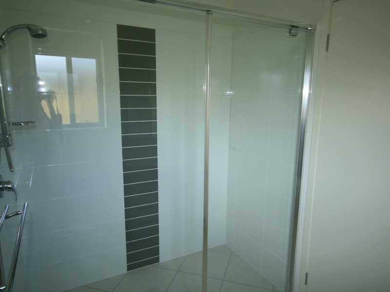 12 Winpara Drive, Kirkwood QLD 4680