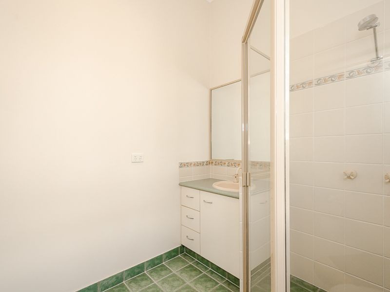 19 Sharyn Drive, New Auckland QLD 4680