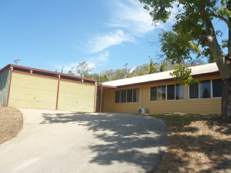 52 Dixon Drive, Telina QLD 4680