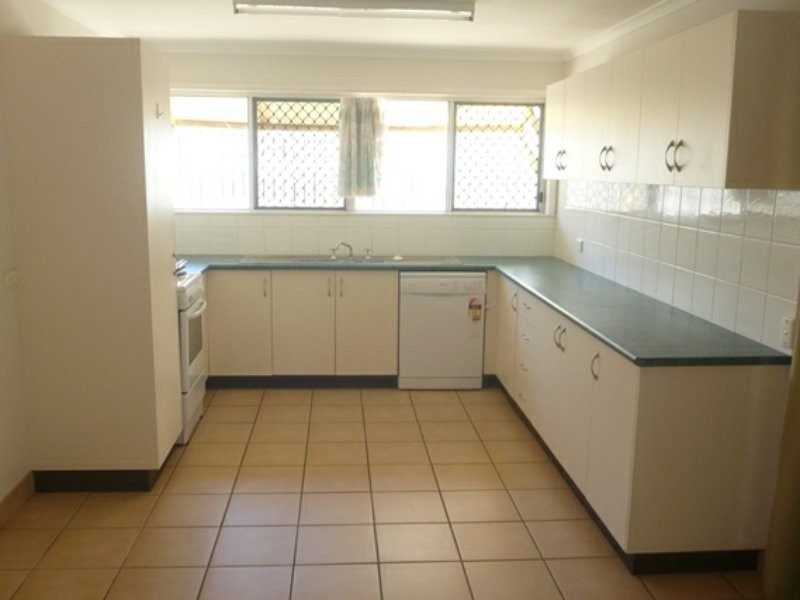 52 Dixon Drive, Telina QLD 4680