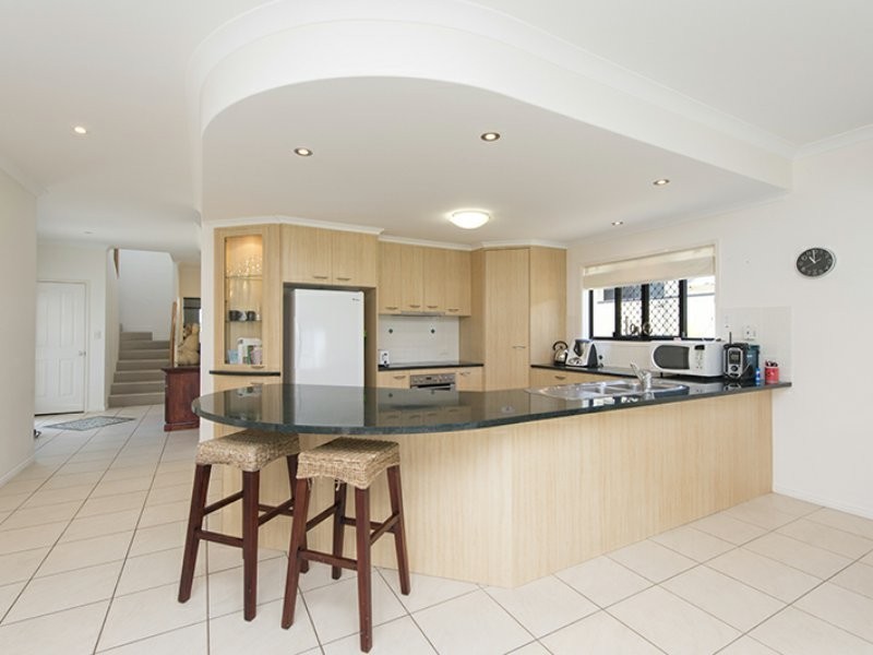 56 Katrina Boulevard, New Auckland QLD 4680 LJ Hooker Gladstone Sold