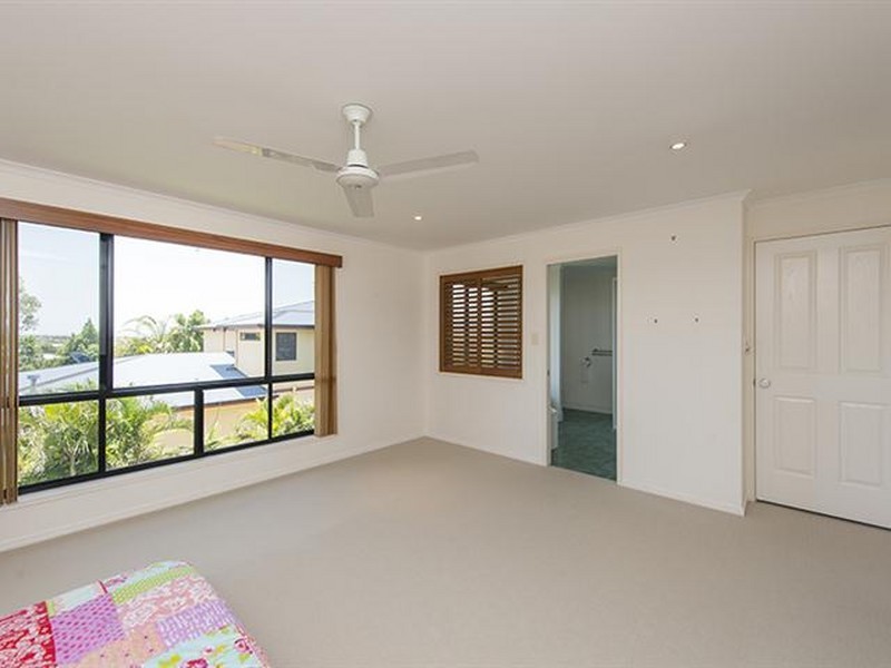 56 Katrina Boulevard, New Auckland QLD 4680 LJ Hooker Gladstone Sold