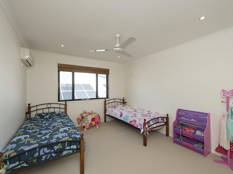 56 Katrina Boulevard, New Auckland QLD 4680