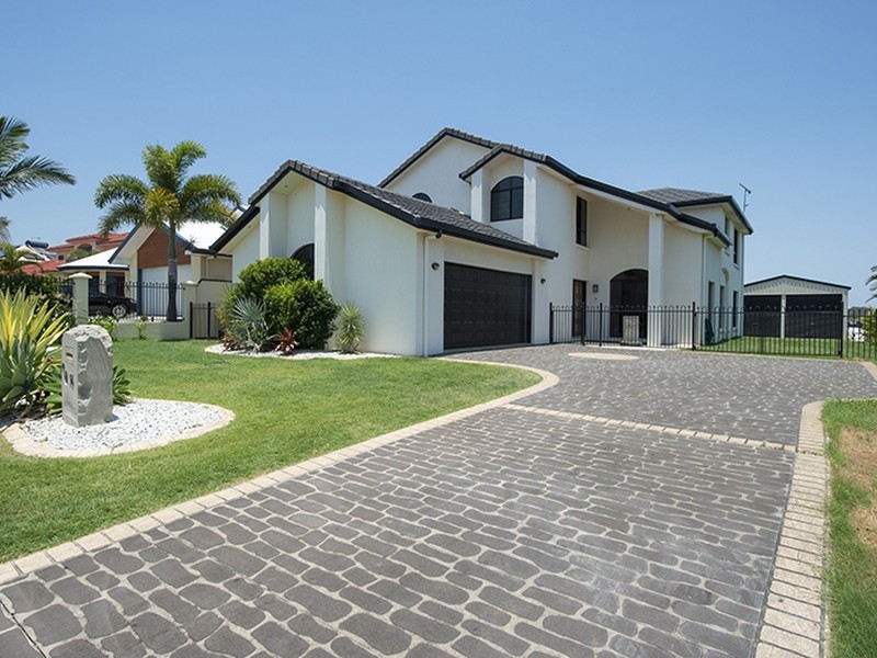 56 Katrina Boulevard, New Auckland QLD 4680 LJ Hooker Gladstone Sold