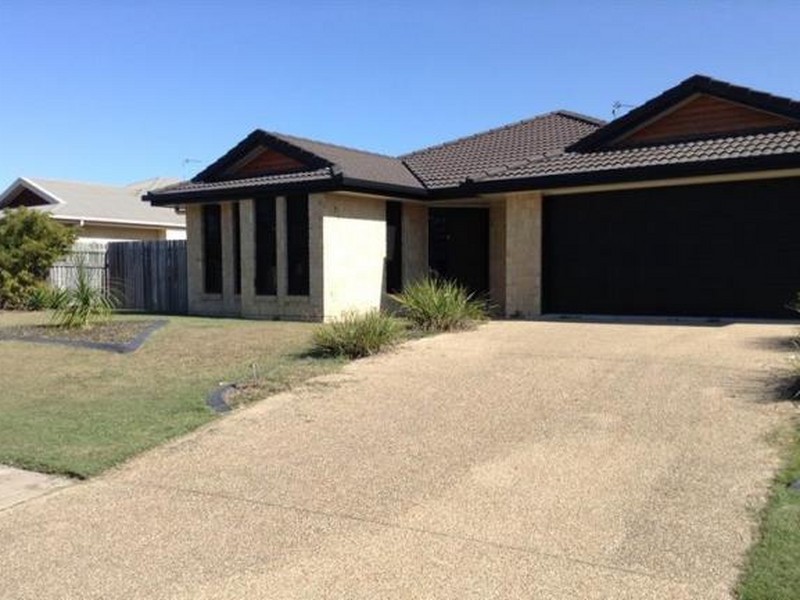 23 Victoria Avenue, Glen Eden QLD 4680