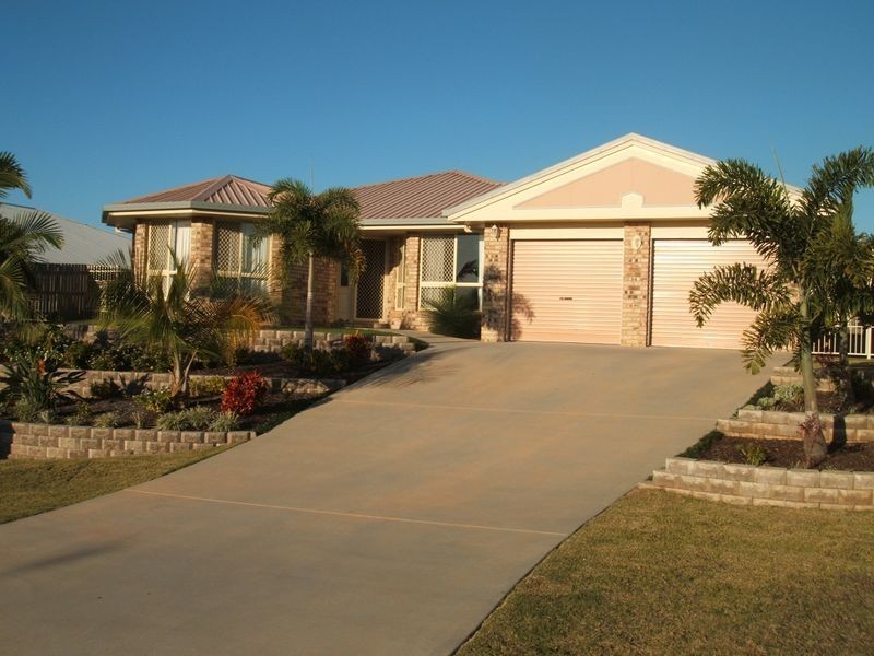 9 Dorinda Close, Clinton QLD 4680