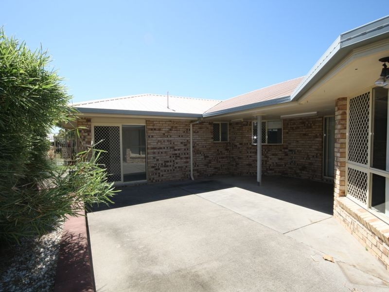 9 Dorinda Close, Clinton QLD 4680