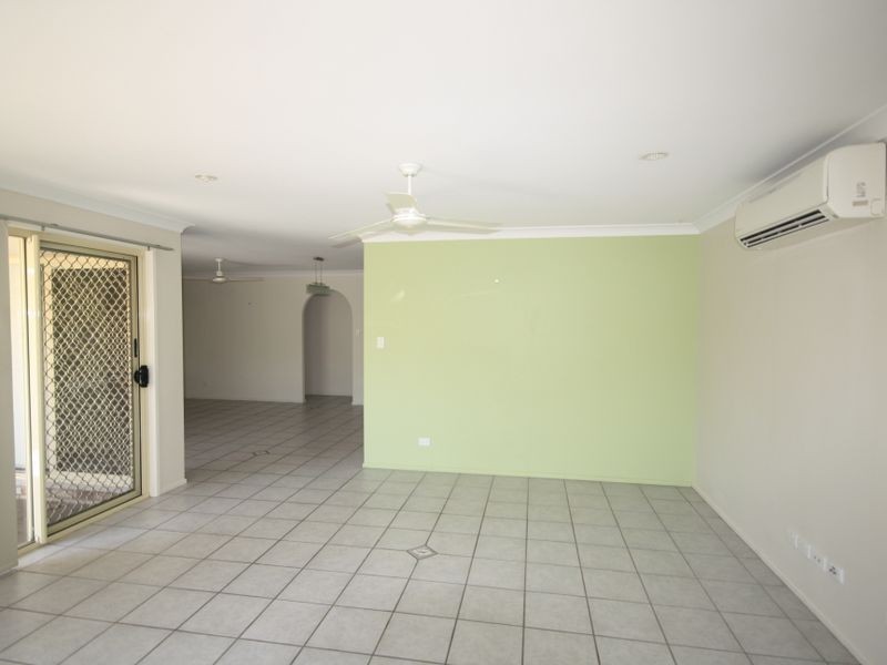 9 Dorinda Close, Clinton QLD 4680