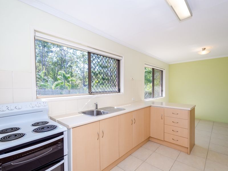 Unit 2/2 Apollo Drive, Clinton QLD 4680