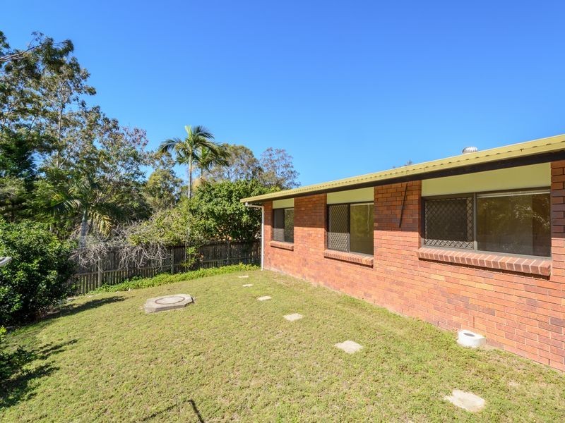 Unit 2/2 Apollo Drive, Clinton QLD 4680