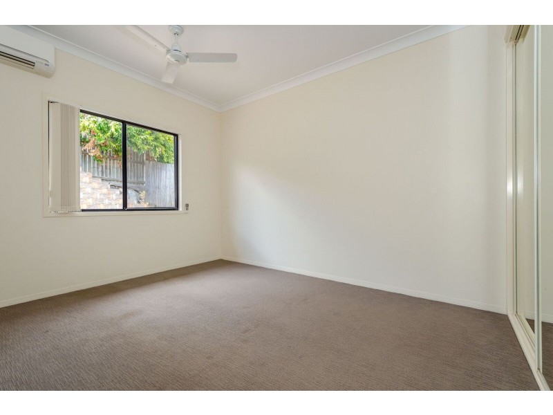 5 Glasshouse Place, New Auckland QLD 4680