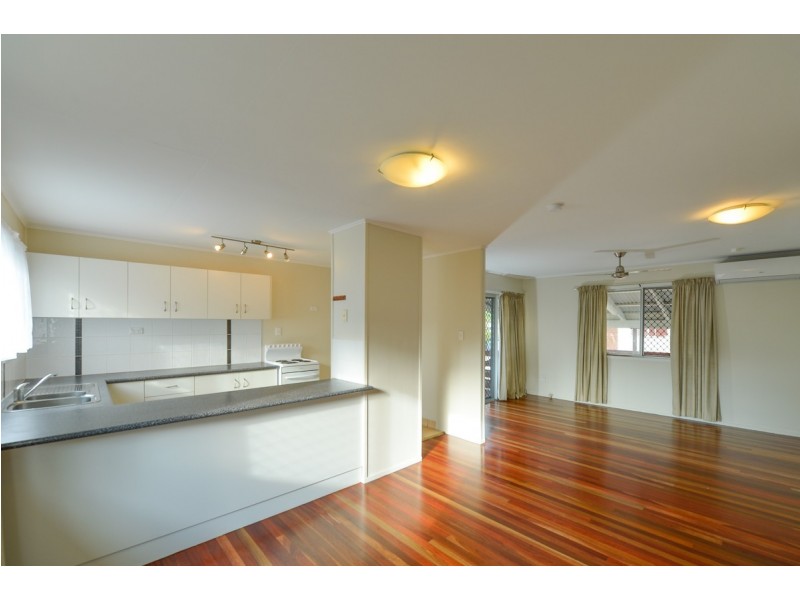 24 Mellefont Street, West Gladstone QLD 4680