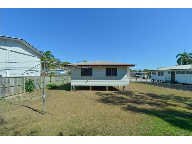 24 Mellefont Street, West Gladstone QLD 4680