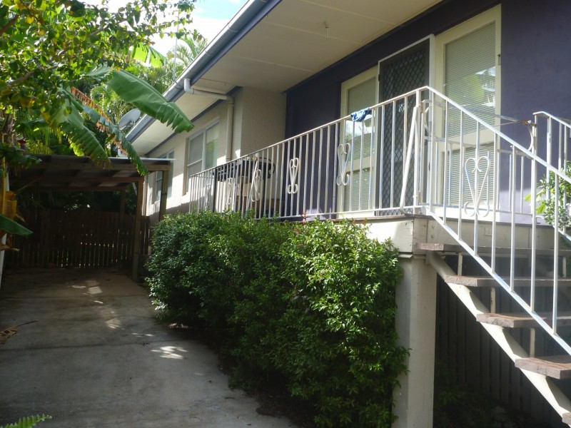 30 Sutton Street, Barney Point QLD 4680