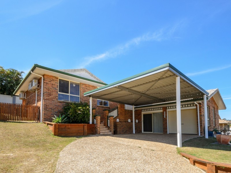 18 Barrine Close, Clinton QLD 4680