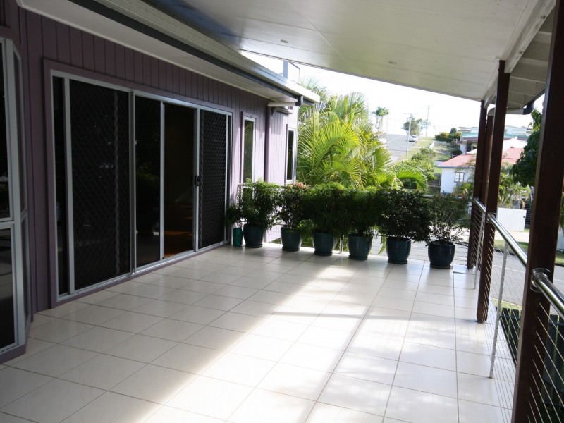 11 Glegg Street, West Gladstone QLD 4680